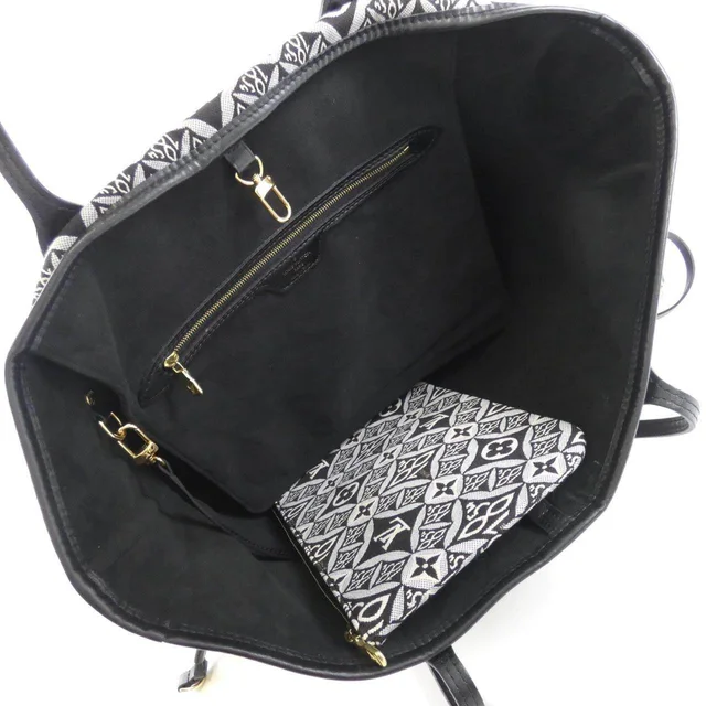 Louis Vuitton SINCE1854 Jacquard Tote Bag in Gray Polyester from LuxUness, photo 6 of 6