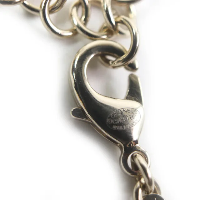 Chanel COCO Mark Pearl Necklace in Gold from LuxUness, photo 8 of 8