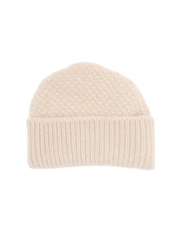 Hermès Knitted Cashmere Beanie in Cashmere from A Retro Tale, photo 2 of 2