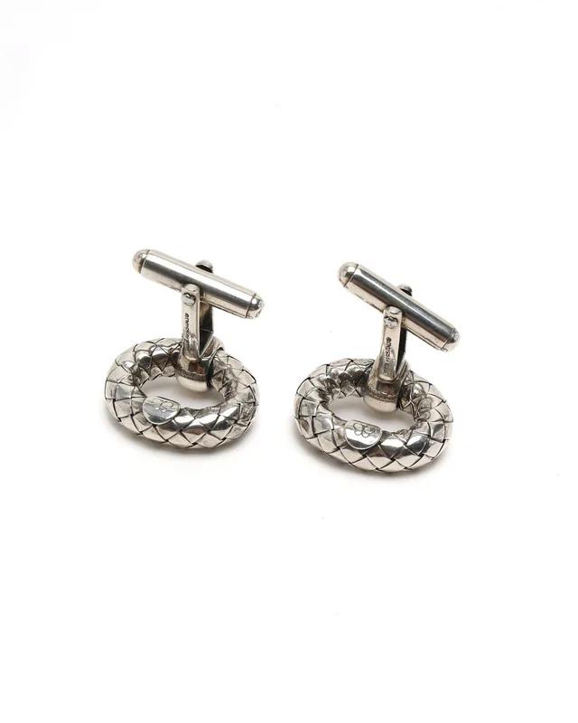 Bottega Veneta Intrecciato Cufflinks in Woven leather from A Retro Tale, photo 3 of 3