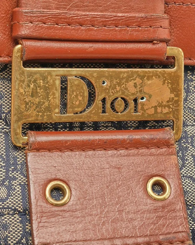 Dior Street Chic Columbus Bag in Canvas from A Retro Tale, photo 6 of 10