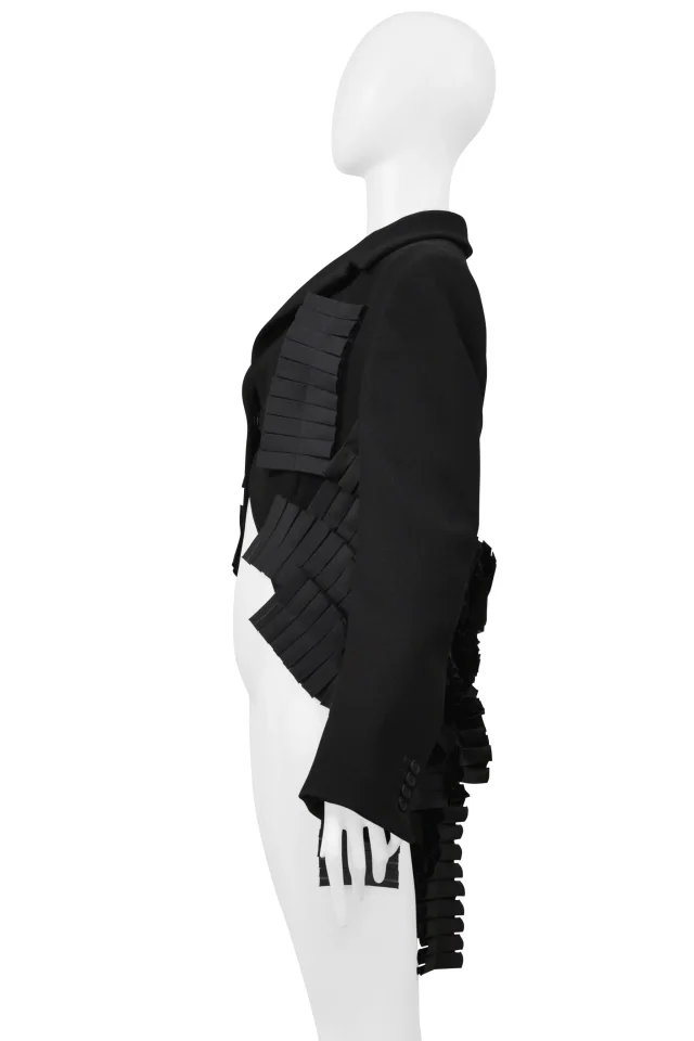 Bottega Veneta Black Fancy Tail Jacket With Pleating 2014 in Black from Resurrection Vintage, photo 8 of 12