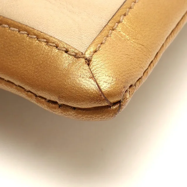 Fendi Vintage Top Handle Bag in Leather from A Retro Tale, photo 6 of 8