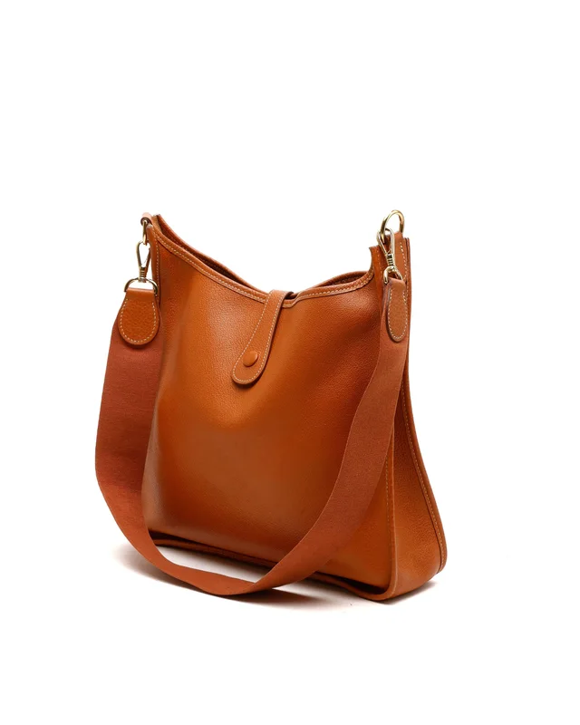 Hermès Fjord Evelyne GM Bag in Canvas from A Retro Tale, photo 3 of 9