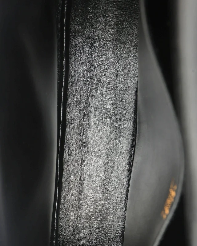 Hermès Balle De Golf Bag in Leather from A Retro Tale, photo 8 of 10