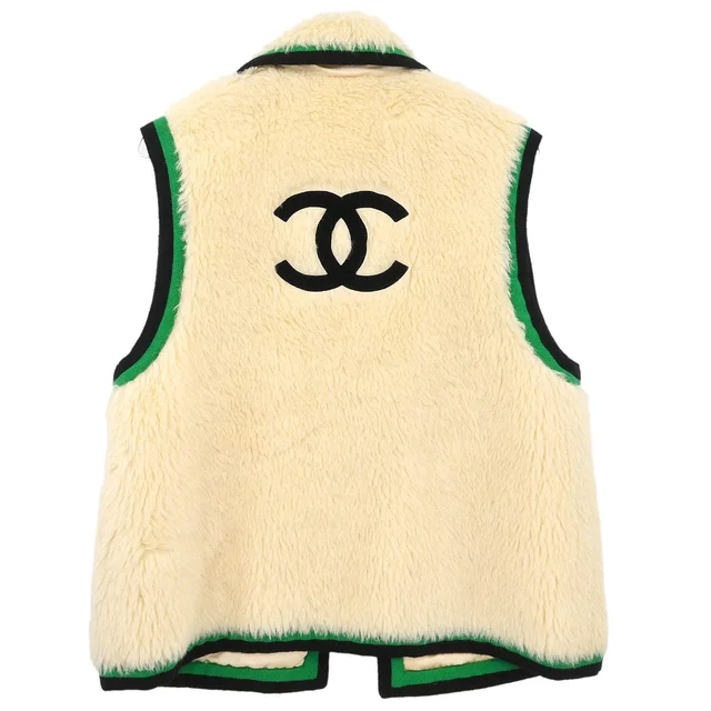 Chanel 1994 Alpaca Fur Vest Ivory #40 in White Cashmere from AMORE Vintage Tokyo