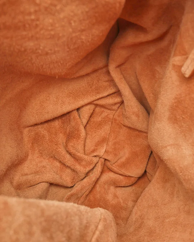 Bottega Veneta Twist Bag in Suede from A Retro Tale, photo 7 of 8