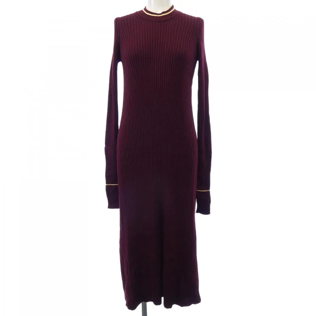 【クーポン対象商品】メゾンマルジェラ Maison Margiela ニット in Red type S16628 from KOMEHYO
