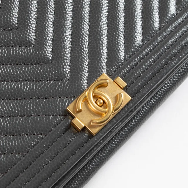 Grey Chevron Caviar Boy Chanel Wallet On Chain in Grey Caviar leather from Labellov, photo 7 of 7