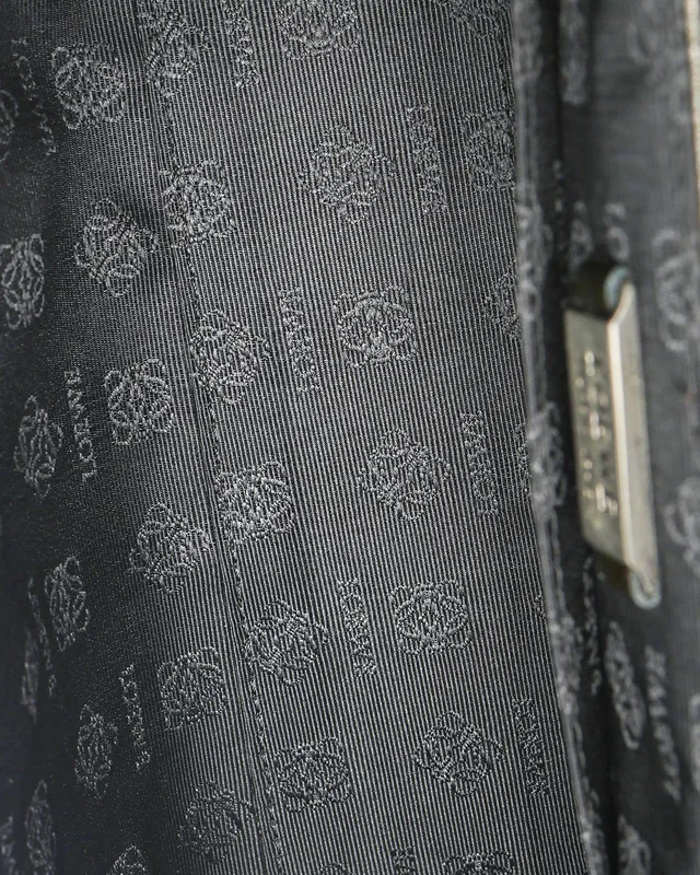 Loewe Velázquez Top Handle Bag in Leather from A Retro Tale, photo 9 of 10