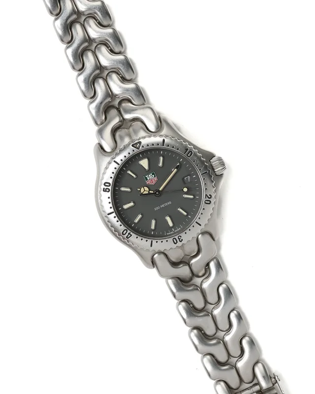 TAG Heuer S/EL Professional 200m Quartz Watch from A Retro Tale