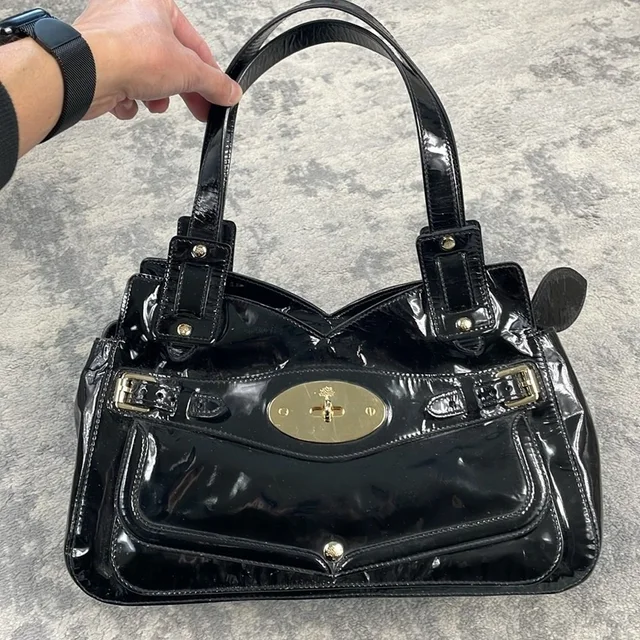 Mulberry Smithfield Black Patent Leather Shoulder Bag Satchel in black Patent leather from Poshmark