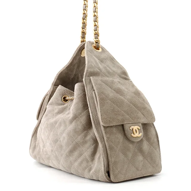 Chanel CHANEL25 ChainShoulder Bag GrayAS5293 suede Size Small in Suede from GALLERY RARE, photo 2 of 17