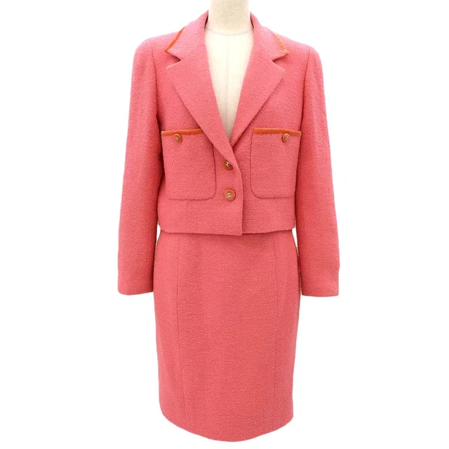 Chanel 1996 Pink Wool CC Mark Button Setup #38 in Pink Wool from VINTAGE QOO TOKYO