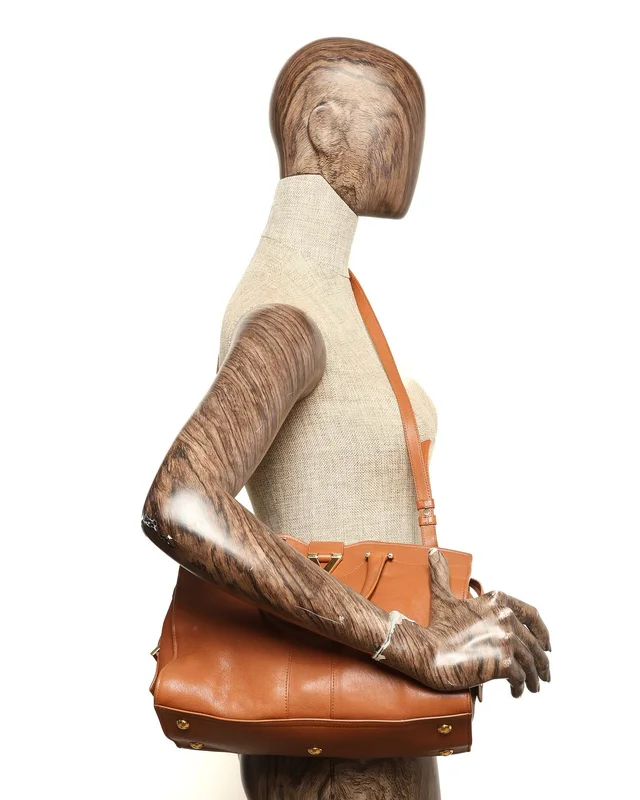 Saint Laurent Medium Chyc Cabas Bag in Leather from A Retro Tale, photo 9 of 9