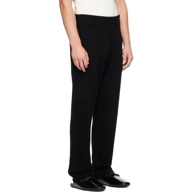 entire studios Ribbed Knitted Trousers in Wool 70%,Cashmere 30% Description: These knit trousers feature a wide, ribbed waistband that fits snugly without digging in, while the…, photo 3 of 4 from SENSER