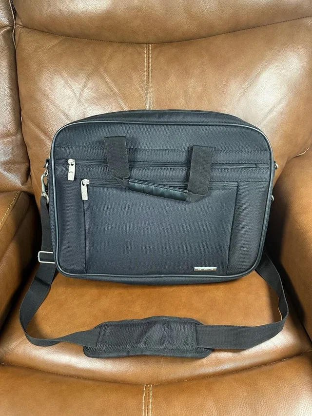 Samsonite Classic Business Laptop Briefcase Black in black Nylon from Poshmark