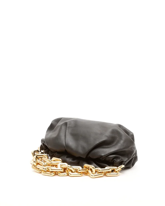 Bottega Veneta The Chain Pouch Bag in Leather from A Retro Tale, photo 4 of 9