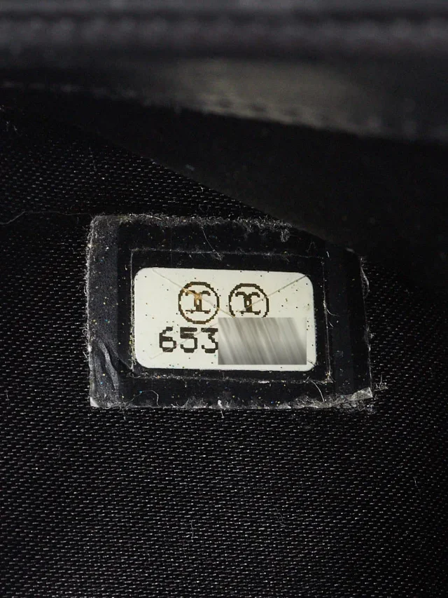 Chanel Black Nylon Travel Line Bi-fold Wallet in Black Nylon from Yoogis, photo 7 of 7