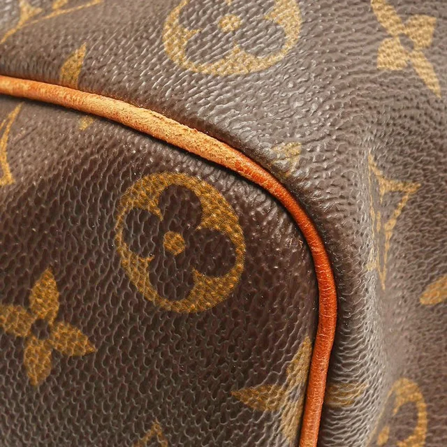 Louis Vuitton Monogram Speedy 35 Bag in Coated canvas from A Retro Tale, photo 6 of 9
