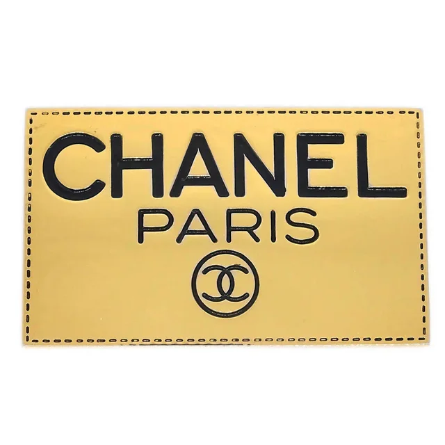 Chanel Brooch Pin Gold in Gold from AMORE Vintage Tokyo