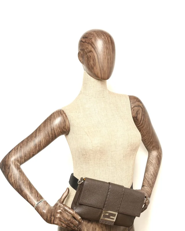 Fendi 2020 Selleria Convertible Baguette Bag from A Retro Tale, photo 11 of 11