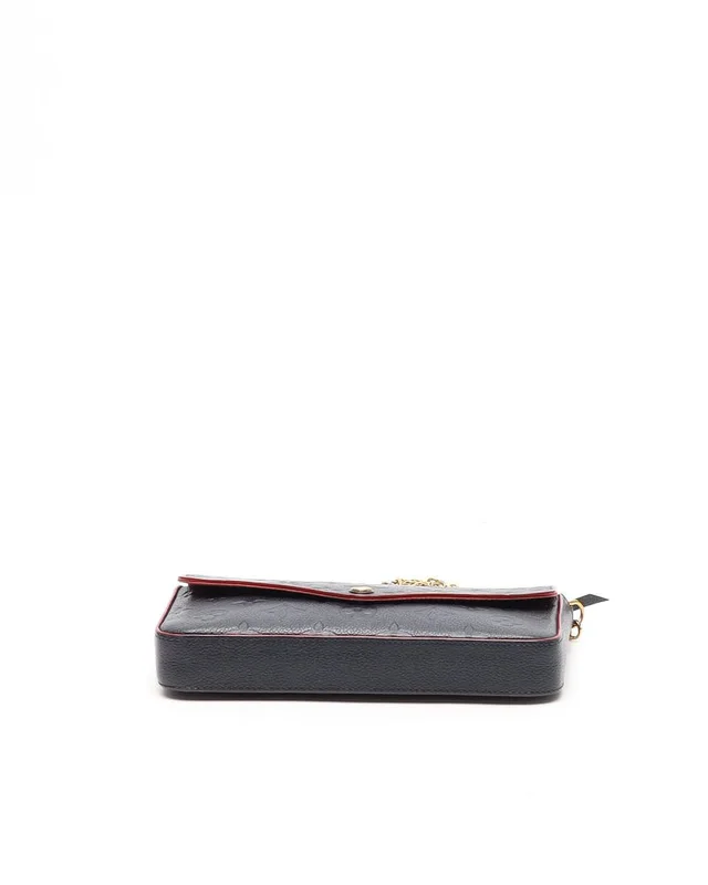 Louis Vuitton Pochette Félicie Empreinte Bag in Leather from A Retro Tale, photo 4 of 10