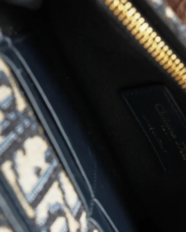 Dior Oblique 30 Montaigne 2-in-1 Bag from A Retro Tale, photo 8 of 9