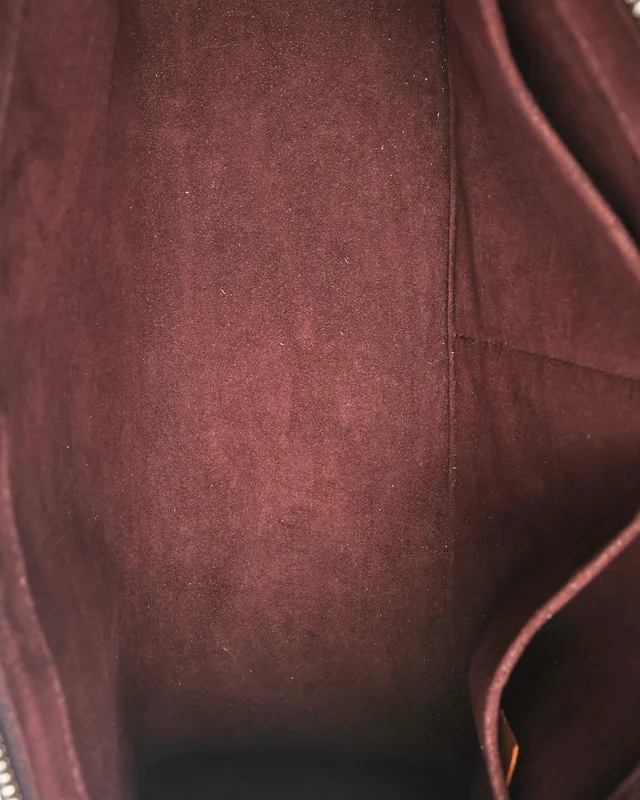 Louis Vuitton Neo Triangle Vernis Bag from A Retro Tale, photo 6 of 8