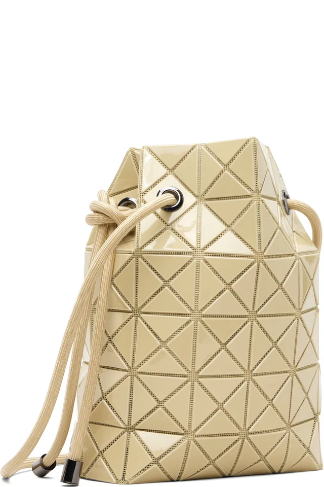 BAO BAO ISSEY MIYAKE Beige Wring One-Tone Bag, photo 3 of 4 from SSENSE