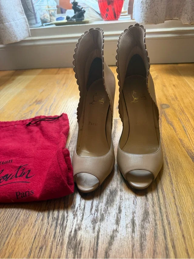 Christian Louboutin Beige Scalloped Peep-Toe Pumps in brown|red|neutral Leather from Poshmark