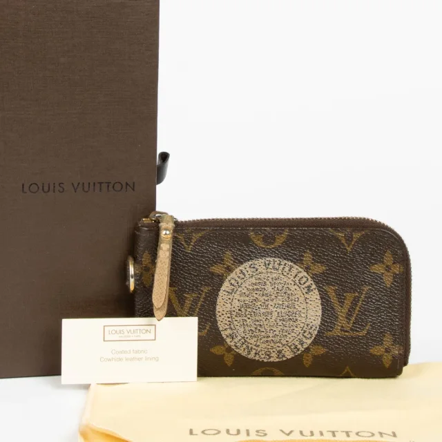 Louis Vuitton Monogram Trunks And Bags Pouch in Coated canvas from Labellov, photo 2 of 5
