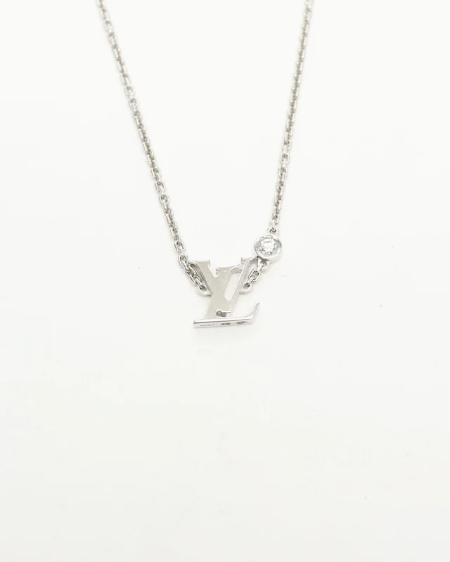 Idylle Blossom LV diamond Necklace from A Retro Tale, photo 4 of 5