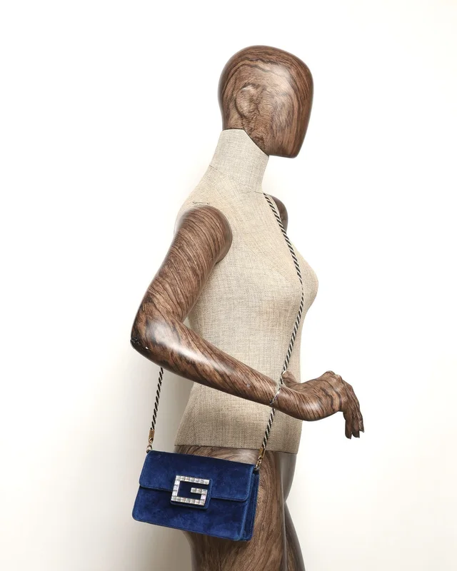 Gucci Velvet Broadway Bag in Velvet from A Retro Tale, photo 9 of 9