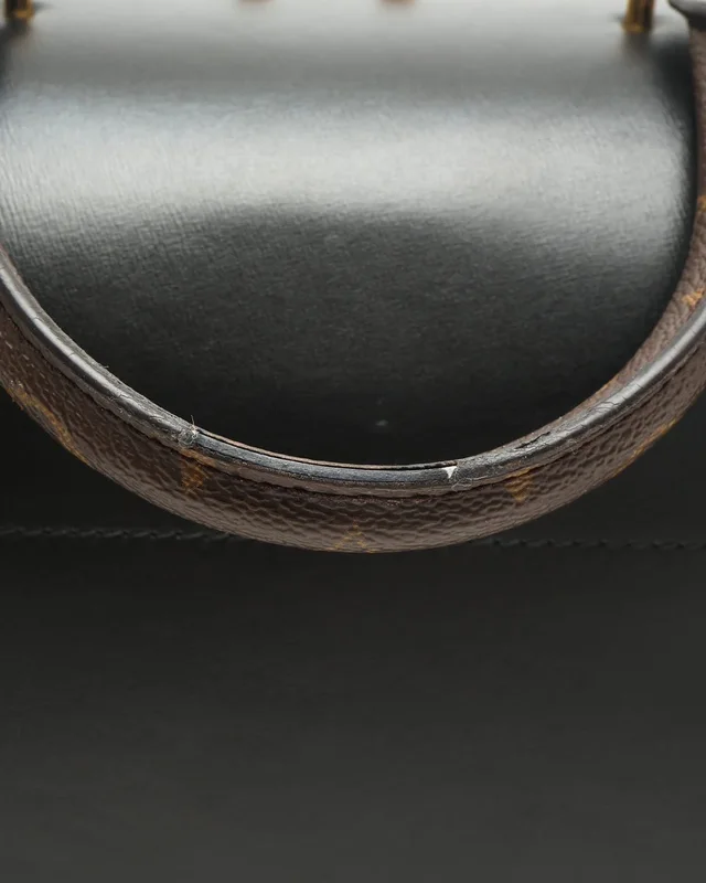 Louis Vuitton Monogram Speedy Doctor 25 Bag in Coated canvas from A Retro Tale, photo 8 of 10