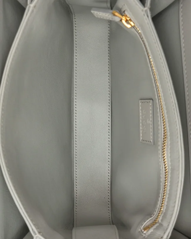 Gucci Siena Shoulder Bag in Leather from A Retro Tale, photo 9 of 10