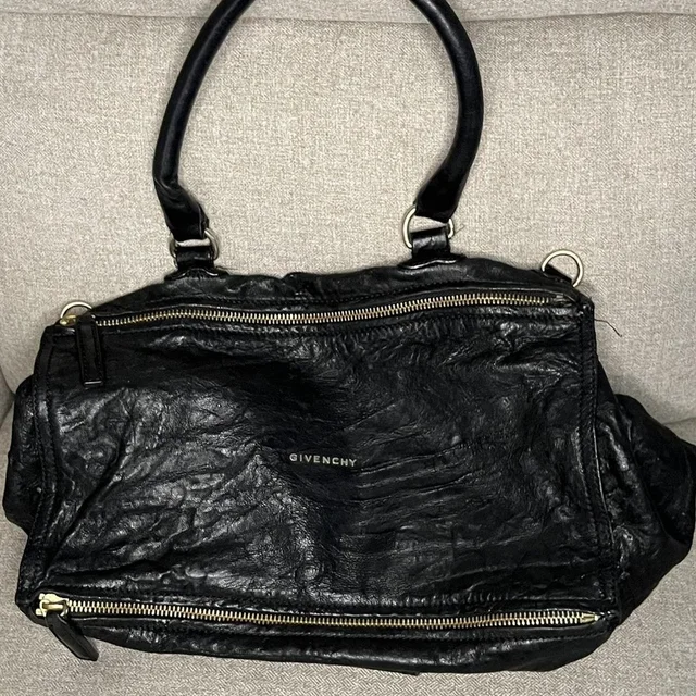 Givenchy Women's Bag - Black in black from Depop, photo 1 of 1