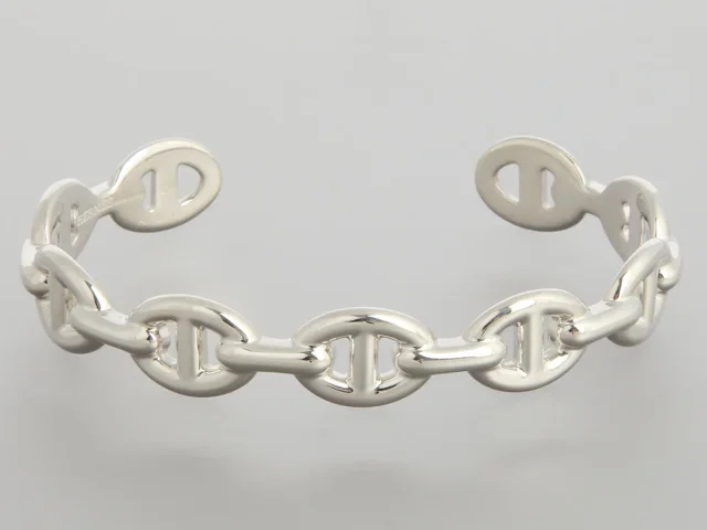 Hermès Sterling Silver Chaine d’Ancre Enchaînée Bracelet in Silver from Ann's Fabulous Finds, photo 2 of 5