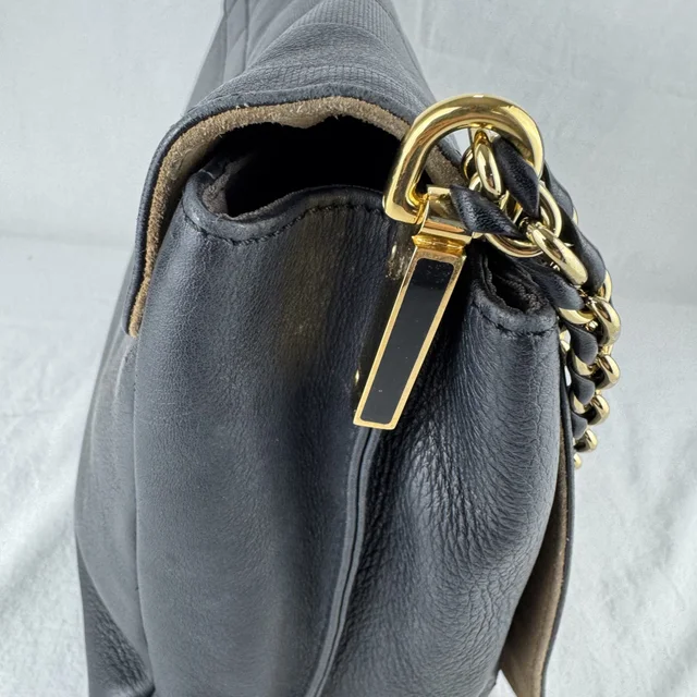 Fendi Pequin Large Claudia Shoulder Bag in Calfskin leather, Metal from Reowned, photo 6 of 17