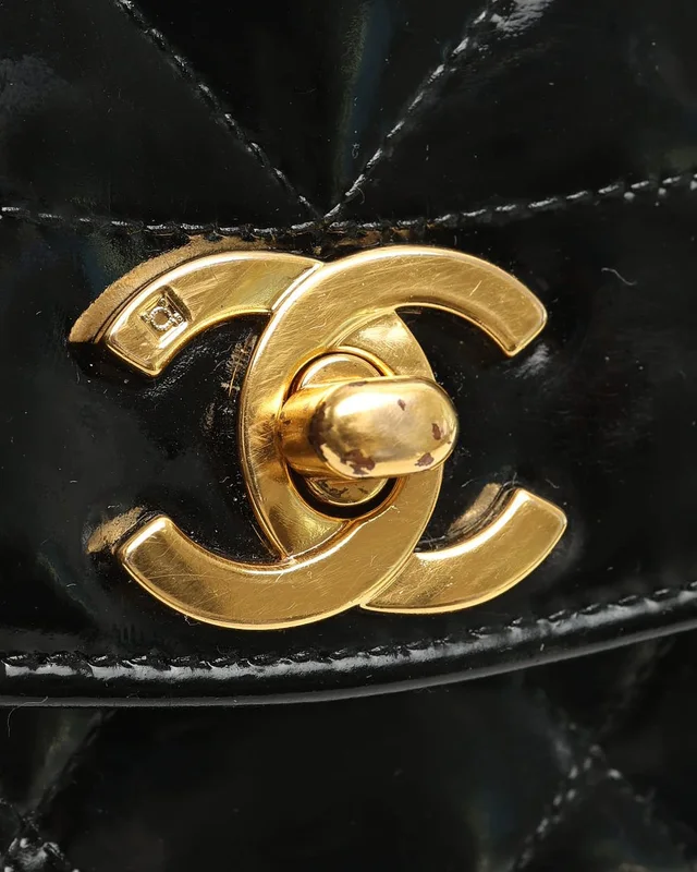 Chanel Small Patent Diana Bag in Patent leather from A Retro Tale, photo 7 of 13