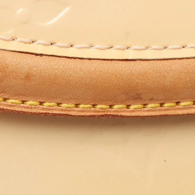 Louis Vuitton Vernis Biscayne Bay PM Bag in Leather from A Retro Tale, photo 6 of 9