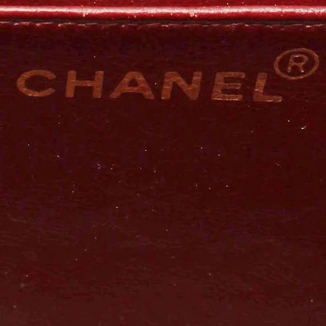 Chanel Classic Jumbo Vertical Single Flap Bag in Leather from A Retro Tale, photo 9 of 11
