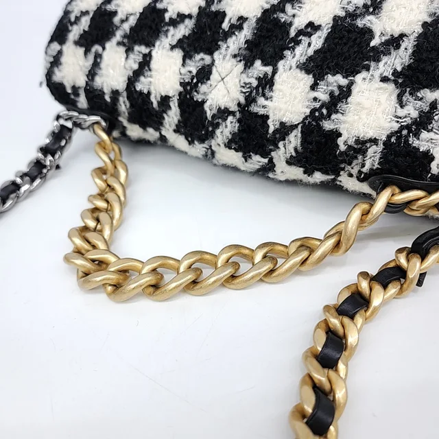 Chanel Tweed 19 Flap Bag Large from GUGUS, photo 4 of 6