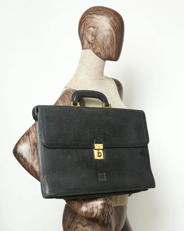 Loewe Anagram Business Bag in Caviar leather from A Retro Tale, photo 10 of 10