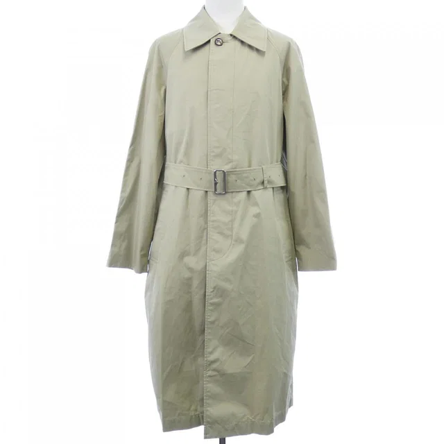 Burberry Trench Coat from LuxUness