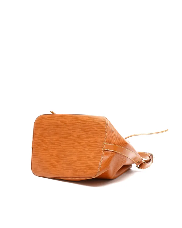 Louis Vuitton Epi Petit Noé Bag in Leather from A Retro Tale, photo 5 of 10