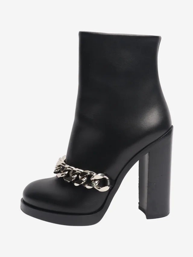 Givenchy Black leather boots with chain front - size EU 36 (UK 3) in Black Leather from Sign of the Times