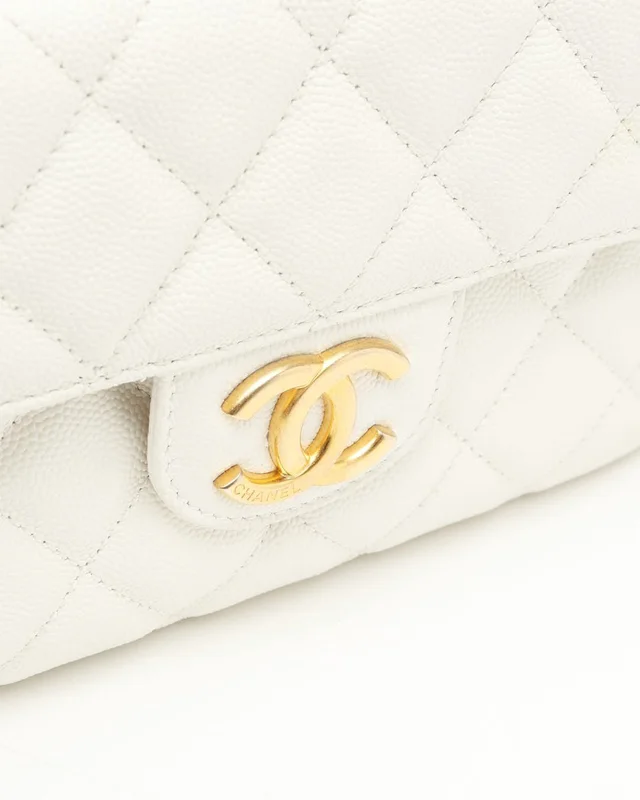 Chanel Caviar Medium Wavy CC Bag in Caviar leather from A Retro Tale, photo 6 of 13