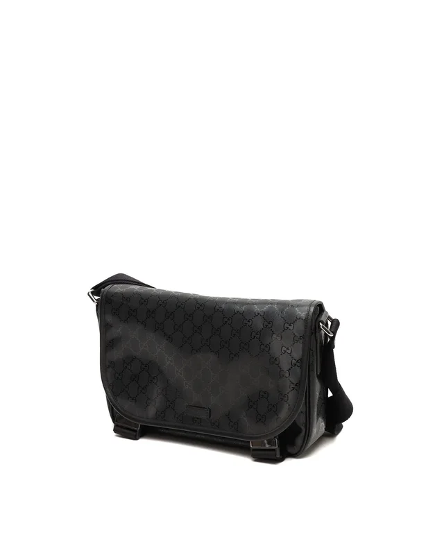 Gucci Imprimé GG Messenger Bag in Coated canvas from A Retro Tale, photo 2 of 8