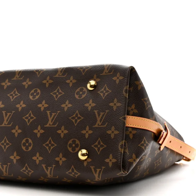 Louis Vuitton Monogram CarryAll MM in Coated canvas from FASHIONPHILE, photo 10 of 10